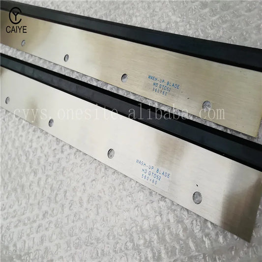 GTO52 Heidelberg Repuestos Maquinaria de Impresión 69.010.180 Cuchillas de Lavado 6 Orificios 560X60X0.5MM