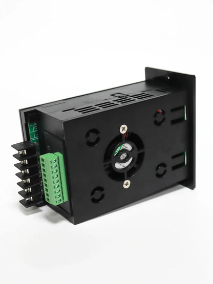 220V1.5KW 2.2KW 4KWSingle Phase input and 3 Phase Output Frequency Converter / Adjustable Speed Drive / Frequency Inverter / VFD