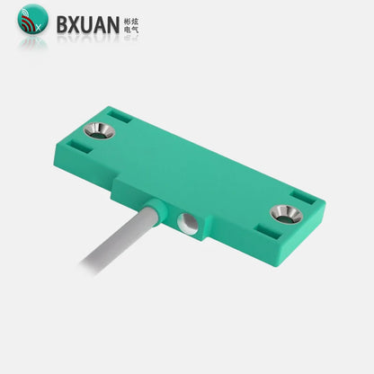 CBN5-F46-E0 NPN or PNP 10-30VDC 2-10mm Detection DistanceFlat Housing Capacitive Proximity Switch Sensor