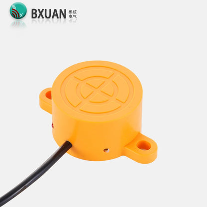Cylindrical proximity switch sensor 12-24VDC IP67 waterproof Flat circular shape NPN or PNP