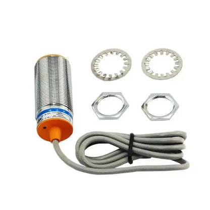 Inductive Metal Proximity Switch M30 Sensor DC Three Line PNP/NPN Normally Open LJ30A3-10-Z/BY Detecting Distance 10mm
